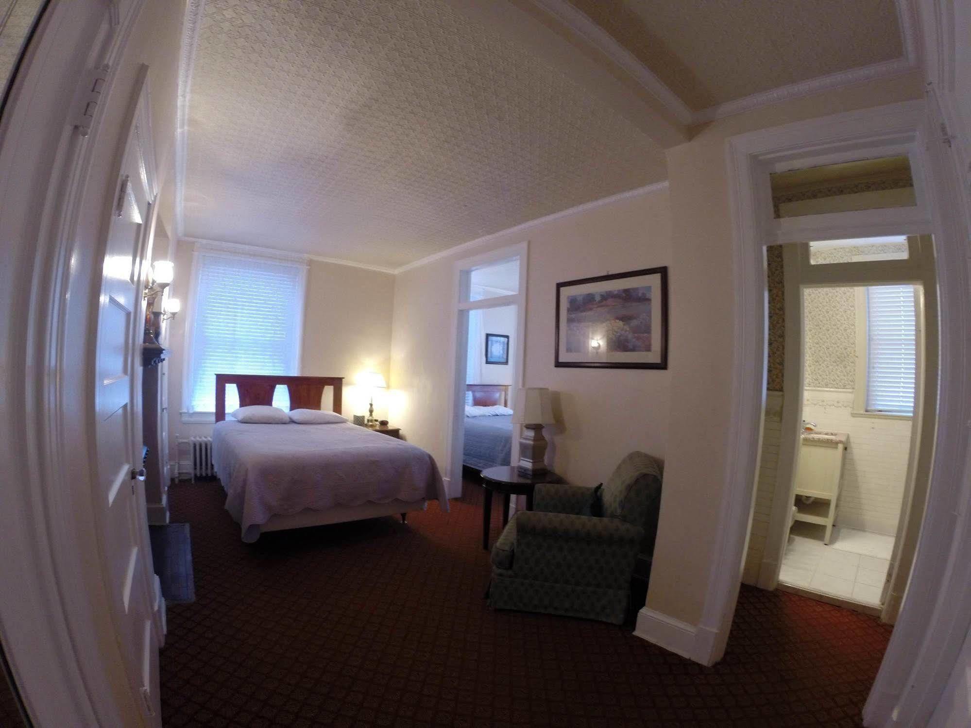 Kalorama Guest House Washington Exterior photo